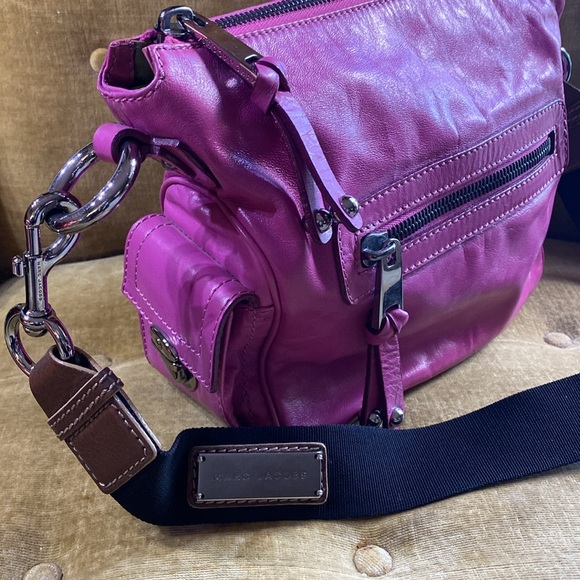 Handbag - Picture 3 of 4